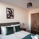 Stay Zeni, Alexandra Rise Manchester Modern 1 Bed
