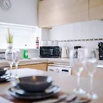 Three Bedroom House By Brookland Stays Serviced Accommodation Short Lets Leeds With Free Wifi