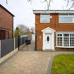 Droylsden Eden - Next To Tram - Free Parking Near Coop- Live & Etihad Stadium