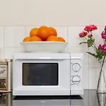 Piccadilly Garden Apartments