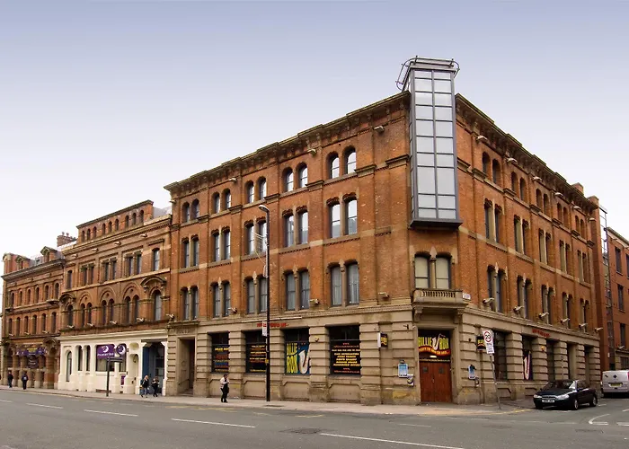 Premier Inn Manchester City Centre