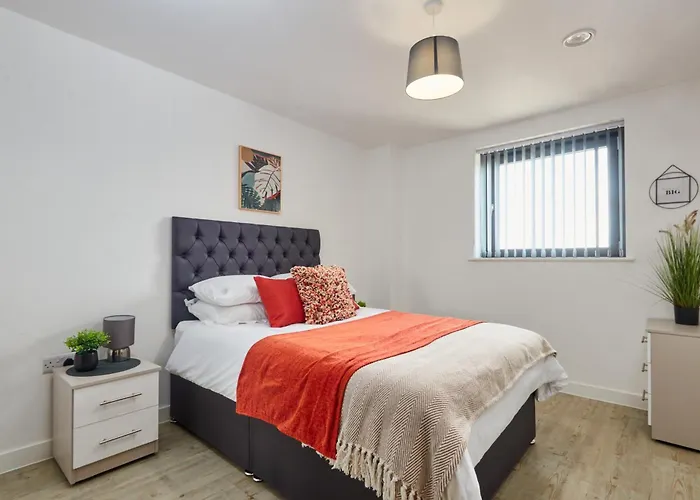 The Salford Quay, Warm & Beautiful Apartment With Hyper Fast Wifi & Great Views!