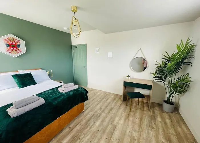 Brantwood Apartments - Apartment 4