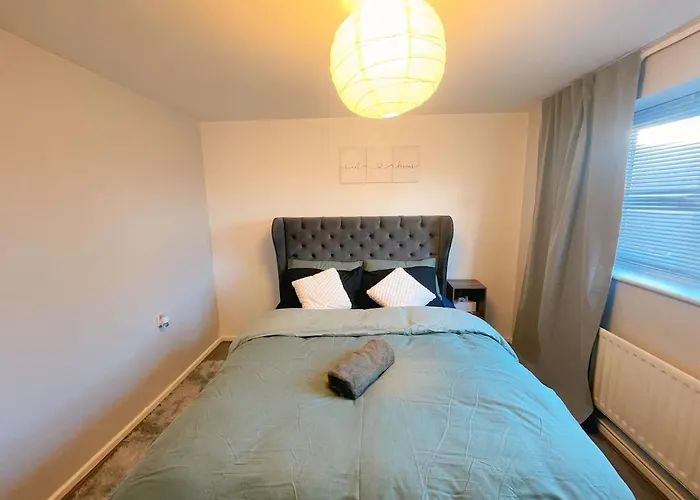 1Br Gem Near Downtown Hotspots