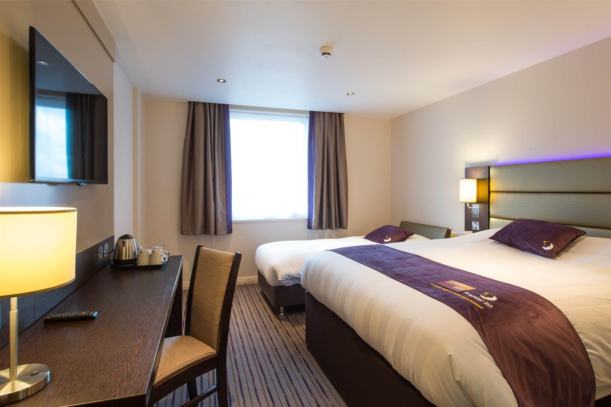 Premier Centre 3*