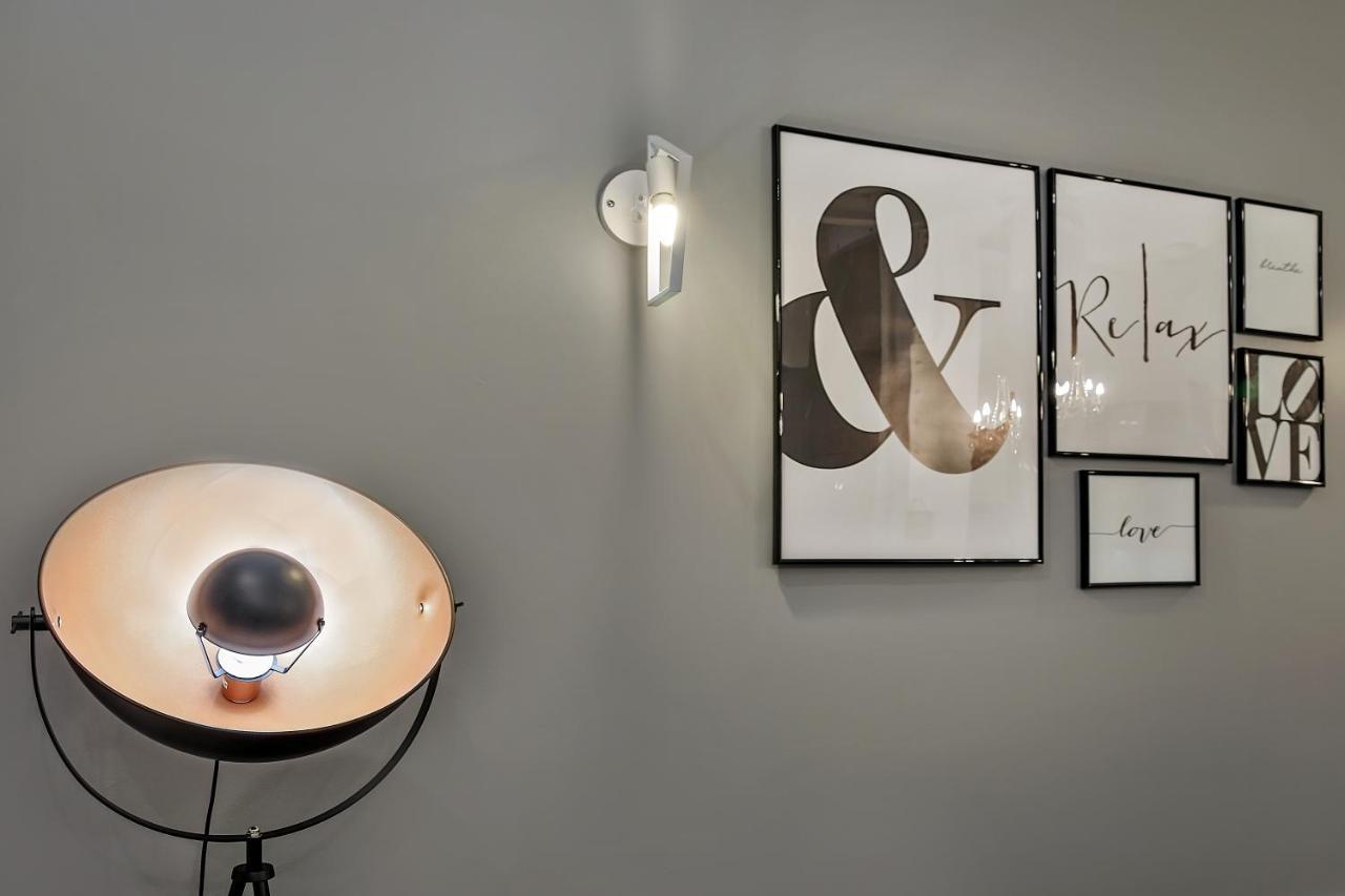 Apartment Dreamz - Modern Centre Of *