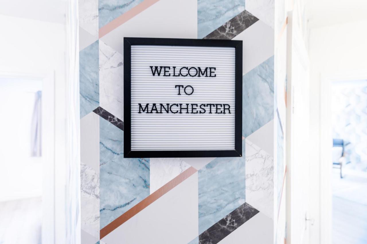 2 Bedroom Hosted By Mcr Dens Apartment *