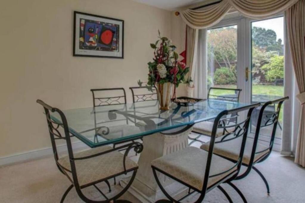 Luxury 4 Bedroom House