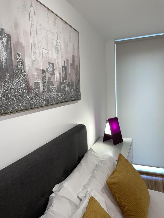 Apartment Media Stays - Luxury