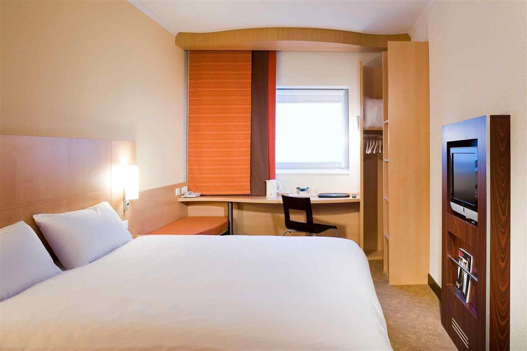 Ibis Centre 96 Portland Street Hotel Manchester