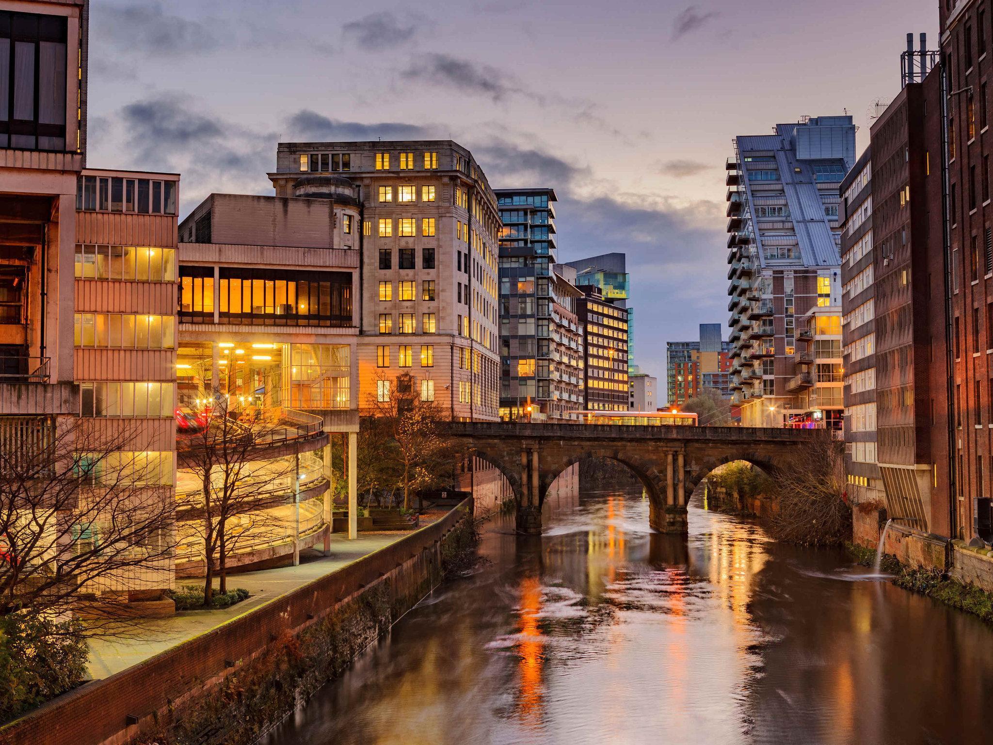 Ibis Centre 96 Portland Street Hotel 3*