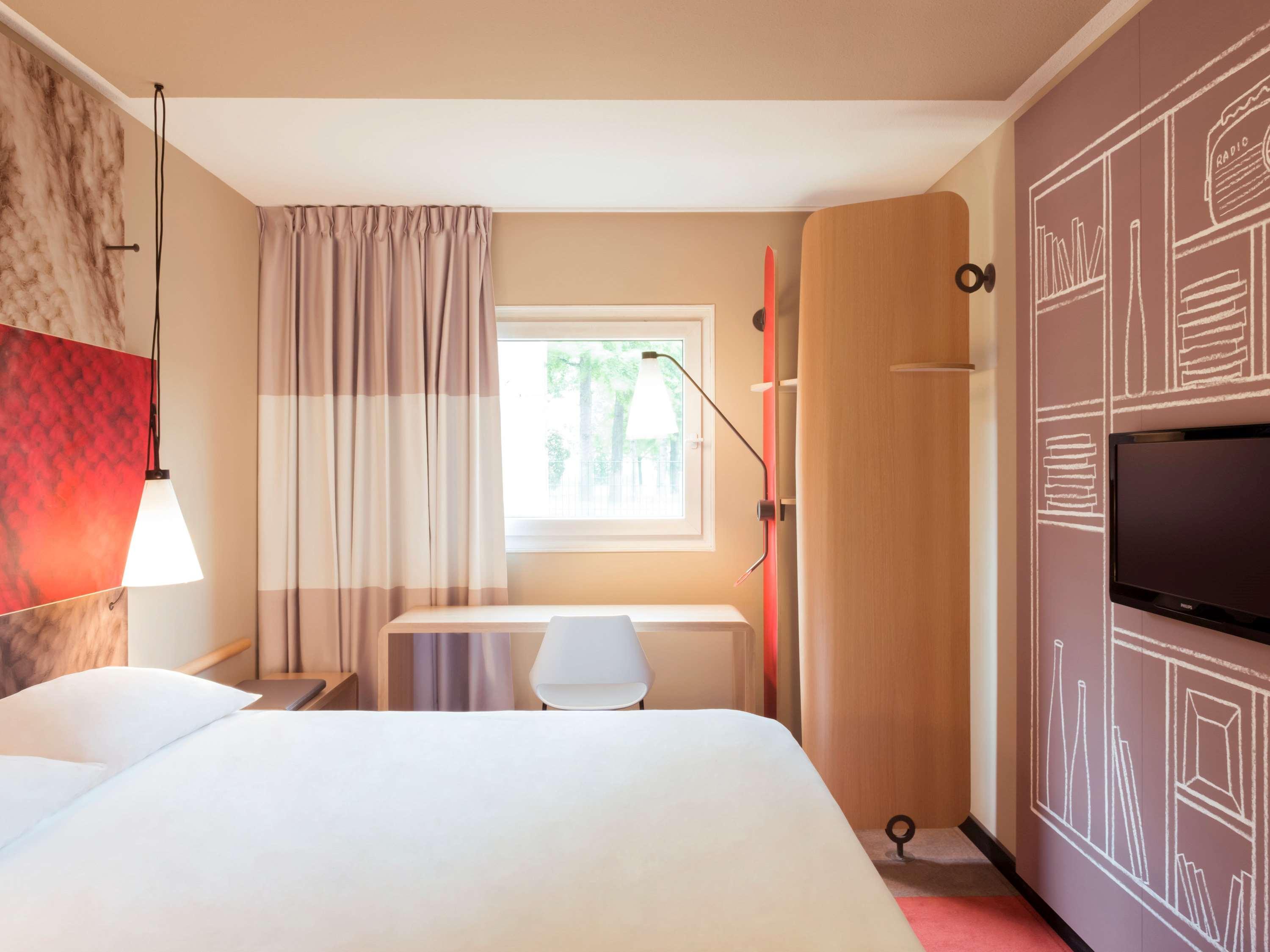 Hotel Ibis Centre Princess Street 3*