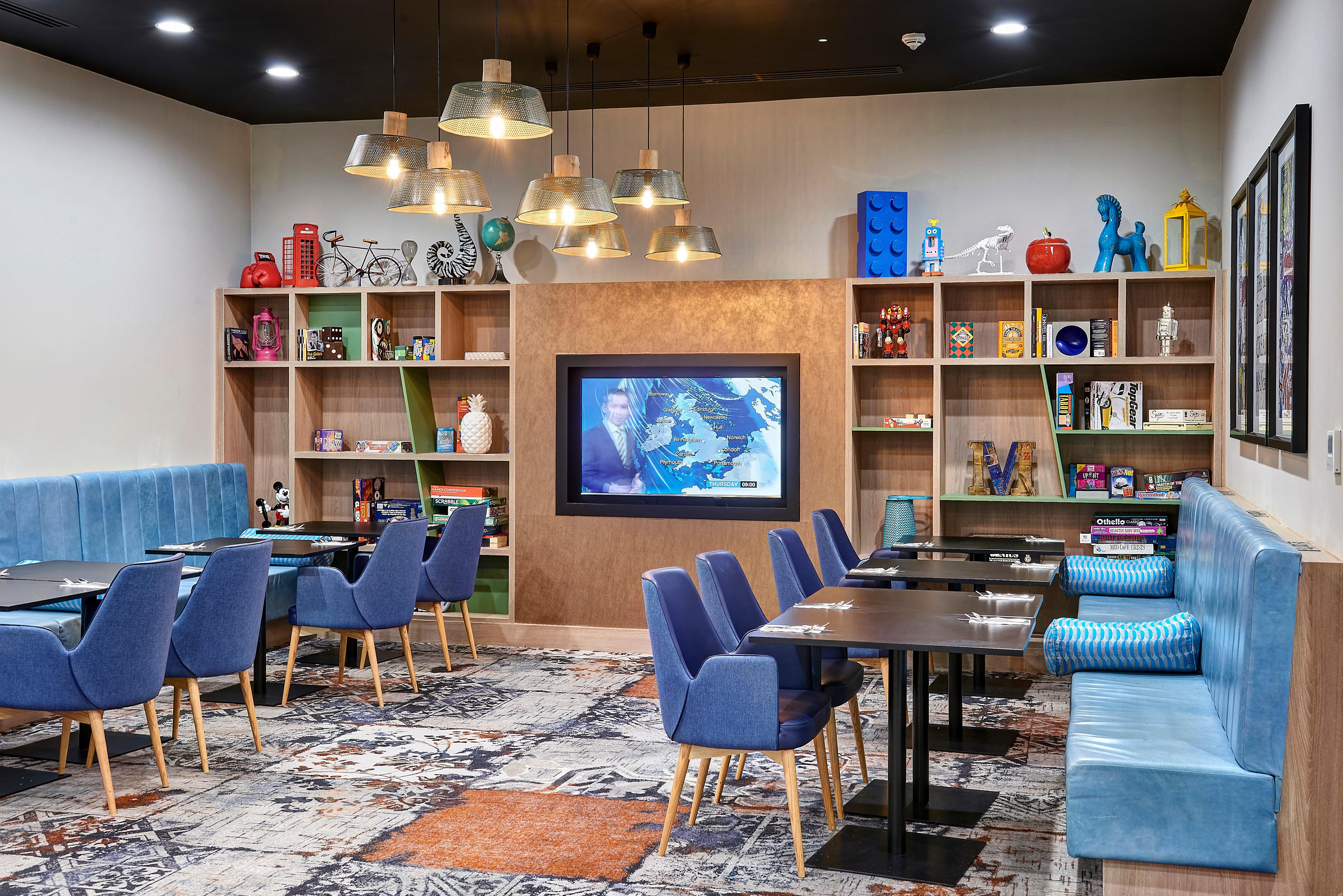 - Centre By Ihg 4* Manchester