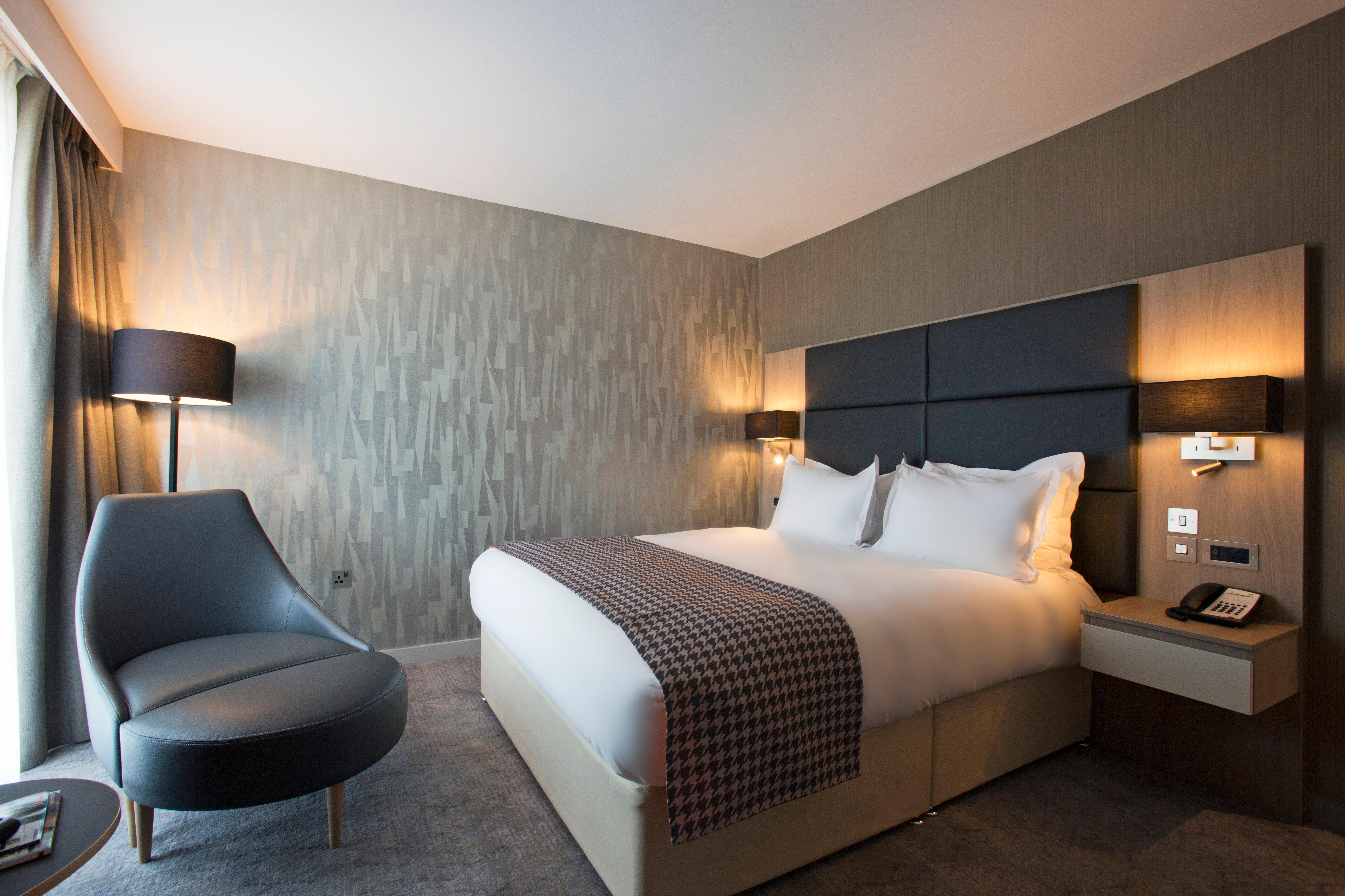 - Centre By Ihg 4* Manchester