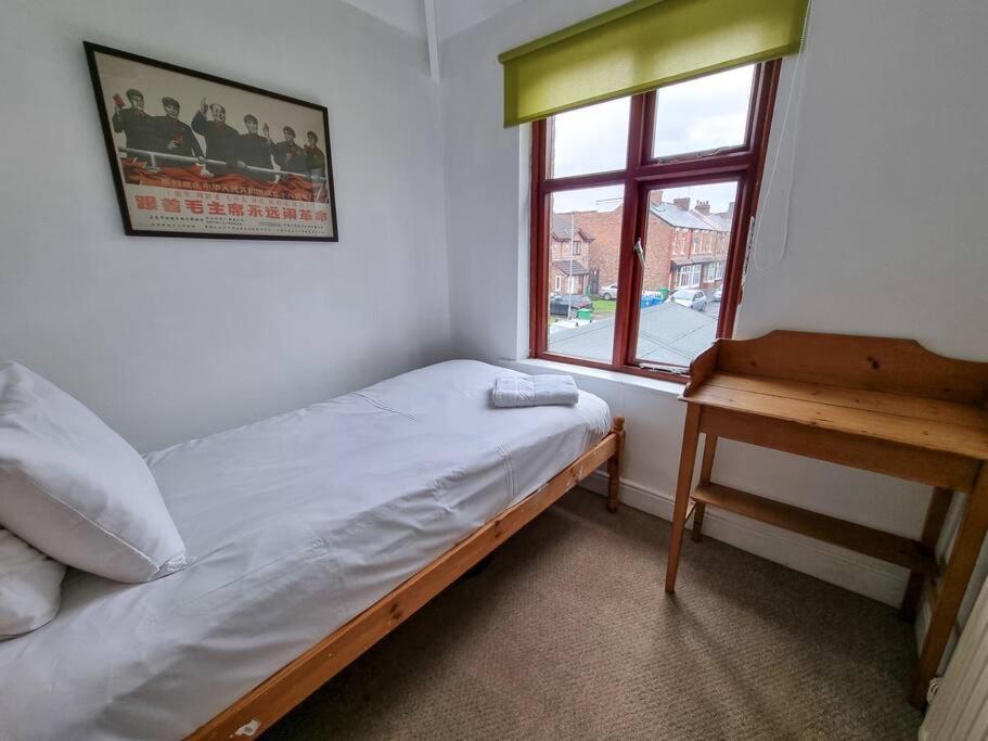 3-bedroom House In Chorlton Full Of Character Holiday home