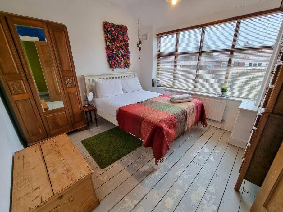 3-bedroom House In Chorlton Full Of Character Holiday home