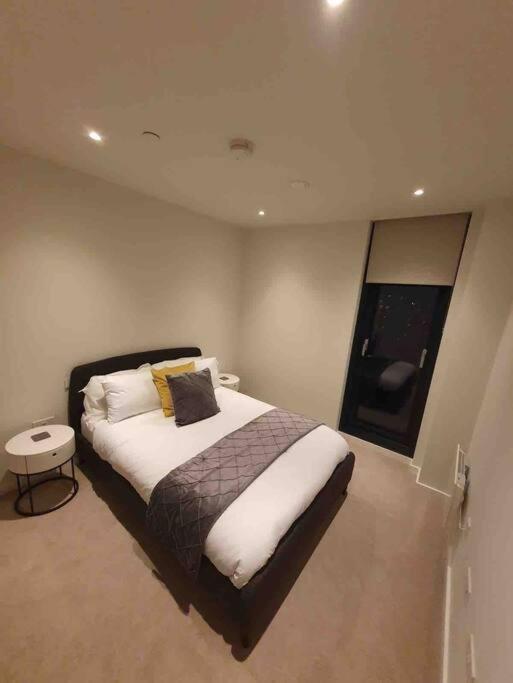Lovely 2bedroom * Manchester