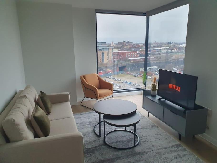 Lovely 2bedroom *
