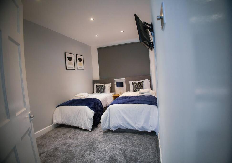 Isinmi - Close To Mcr City Holiday home *
