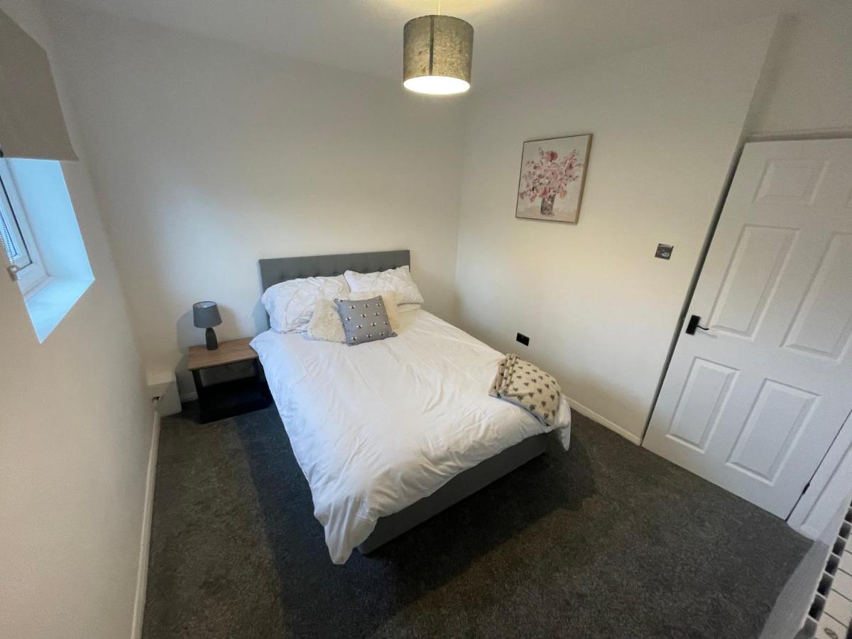 Apartment Modern Cosy 1 Bed Near Centre~double Bed~parking