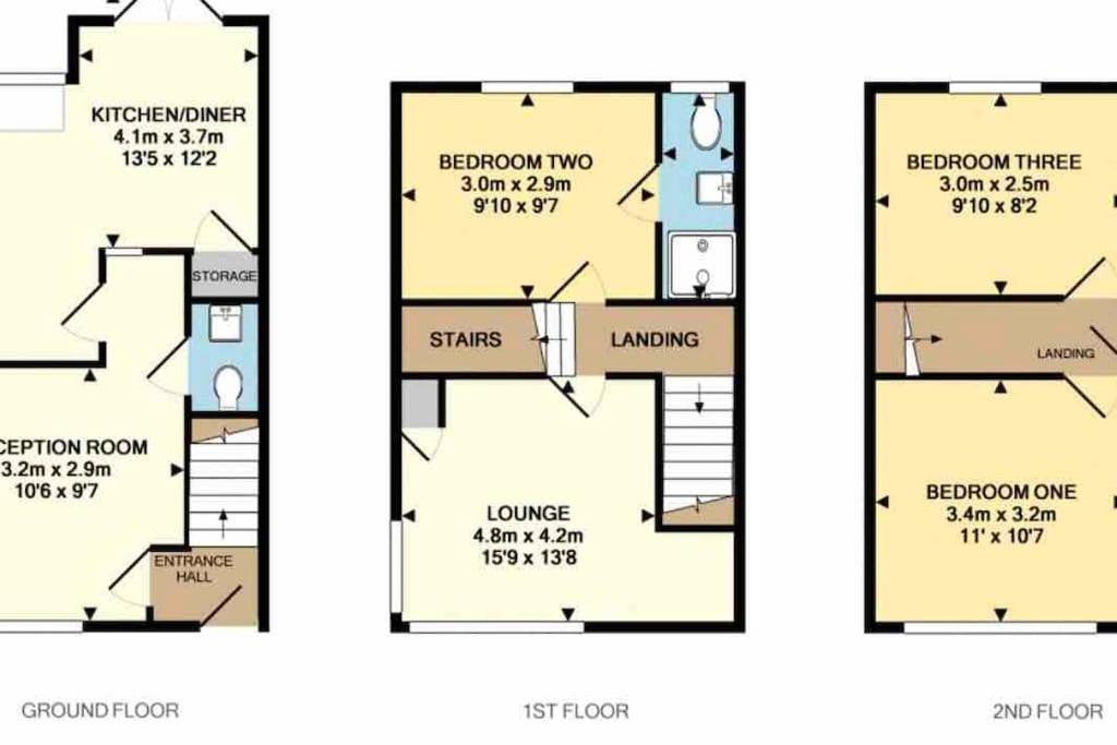Holiday home Comfortable 3-storey House With Free Car Parking *