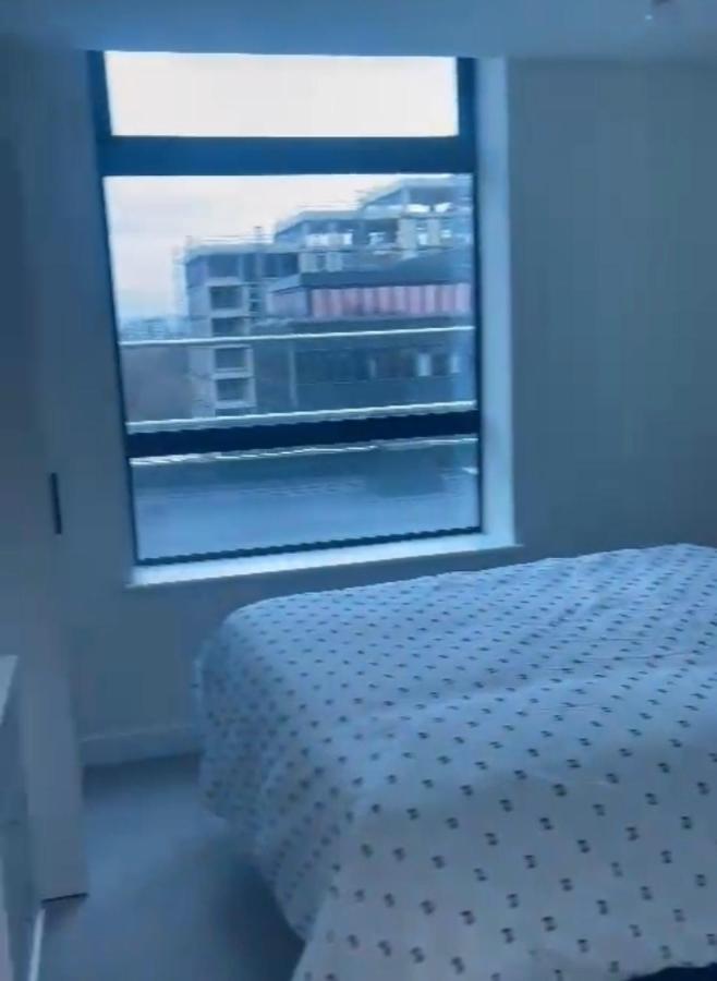 Affordable Two Bedroom Penthouse Close To Centre Old Trafford *
