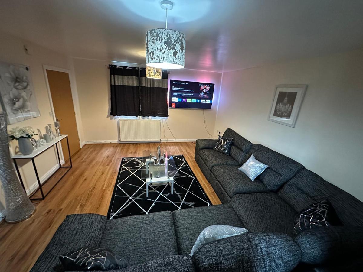 Zenith Apartment *