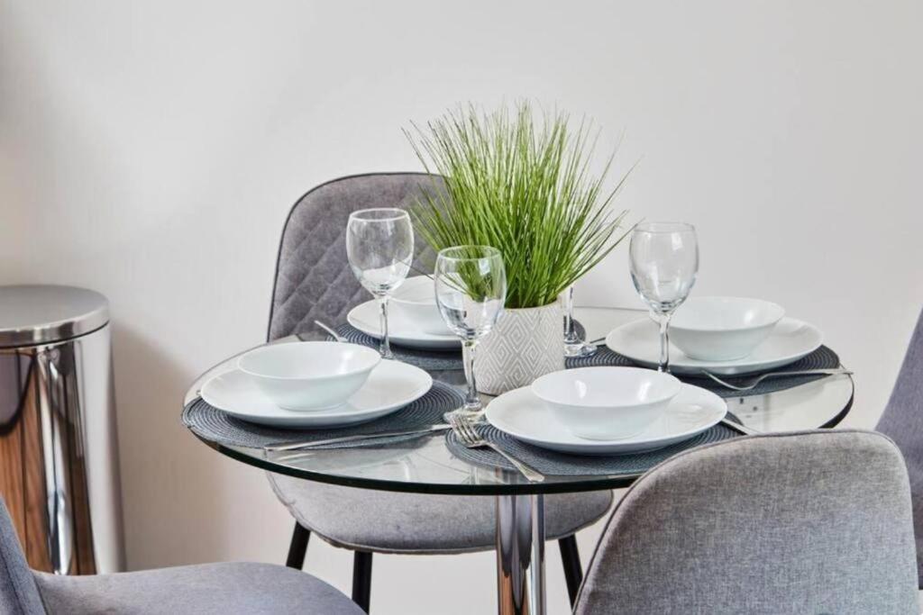 Stylish Flat In Apartment