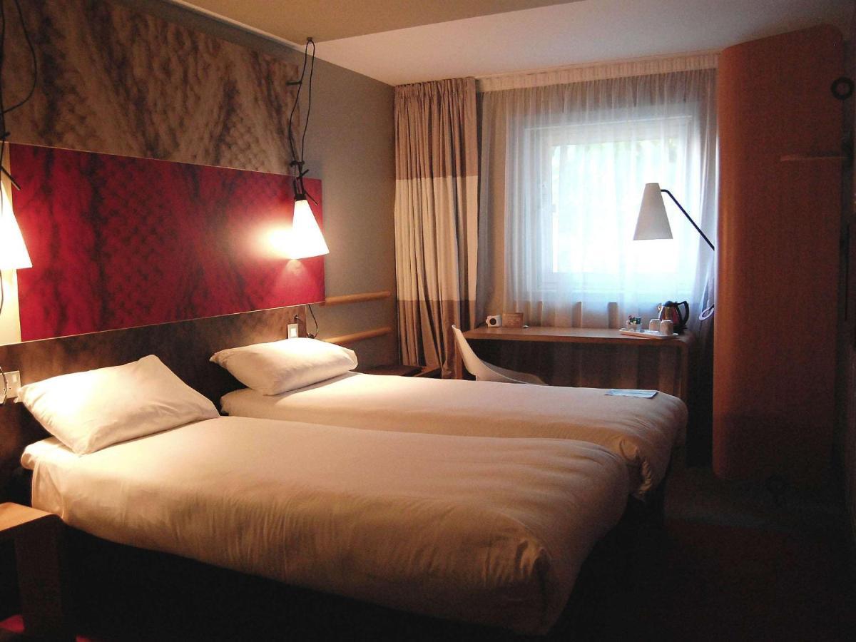 Ibis Centre Princess Street Manchester
