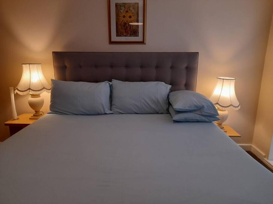 Modern 2 Bed, 2 Bath Near Etihad Stadium And Coop Live *