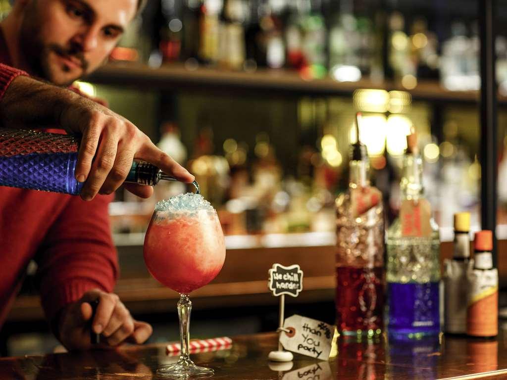 Ibis Centre 96 Portland Street 3*