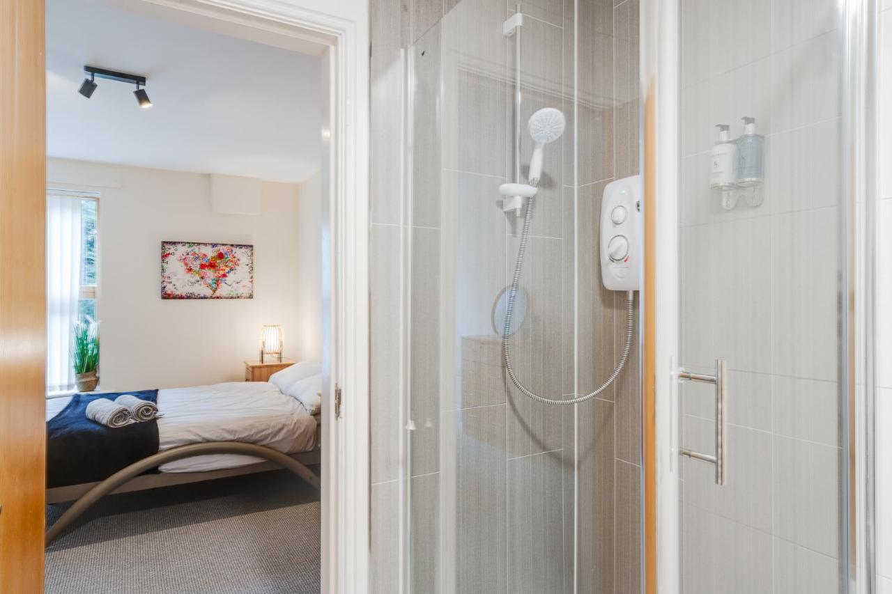 Brimmond Homes: Modern City-center With Parking * Manchester