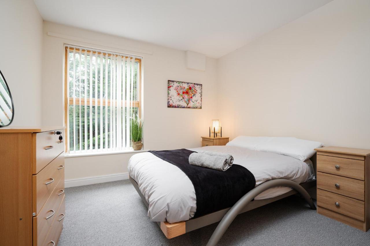 Brimmond Homes: Modern City-center With Parking * Manchester
