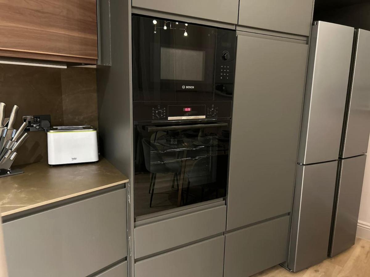 Bella Ruiz City Centre Apartment Manchester