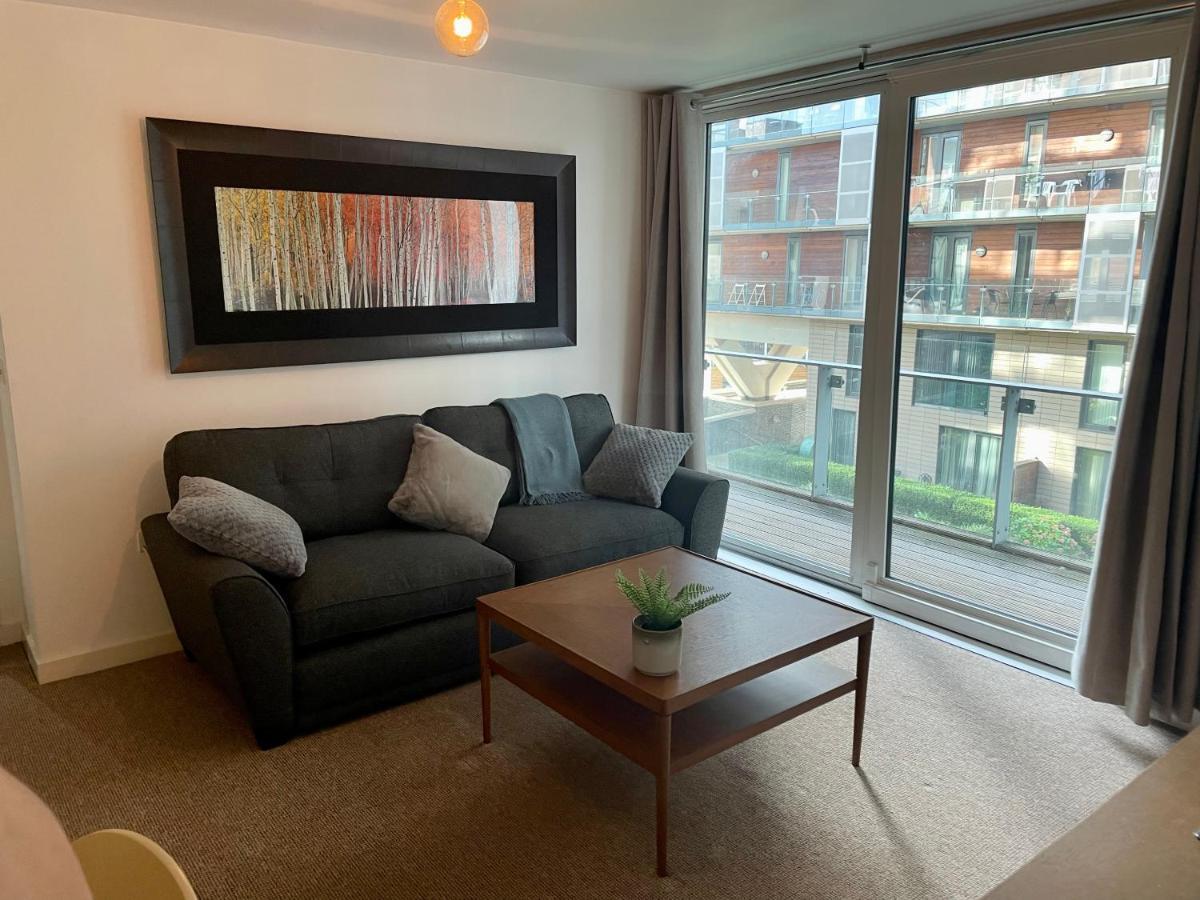 Apartment Stylish Base *