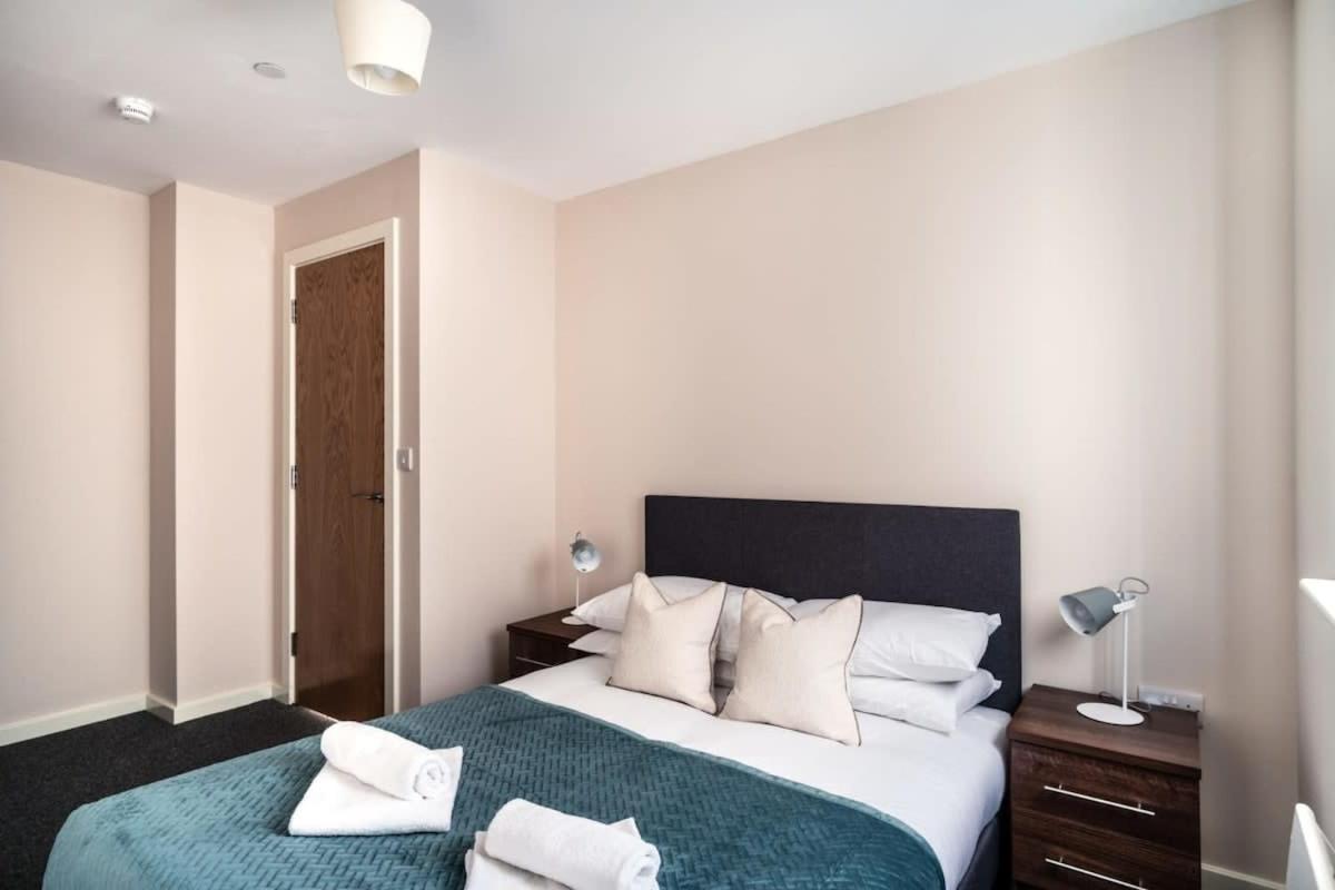 Apartment Modern & Stylish 2 Bed In Manchester