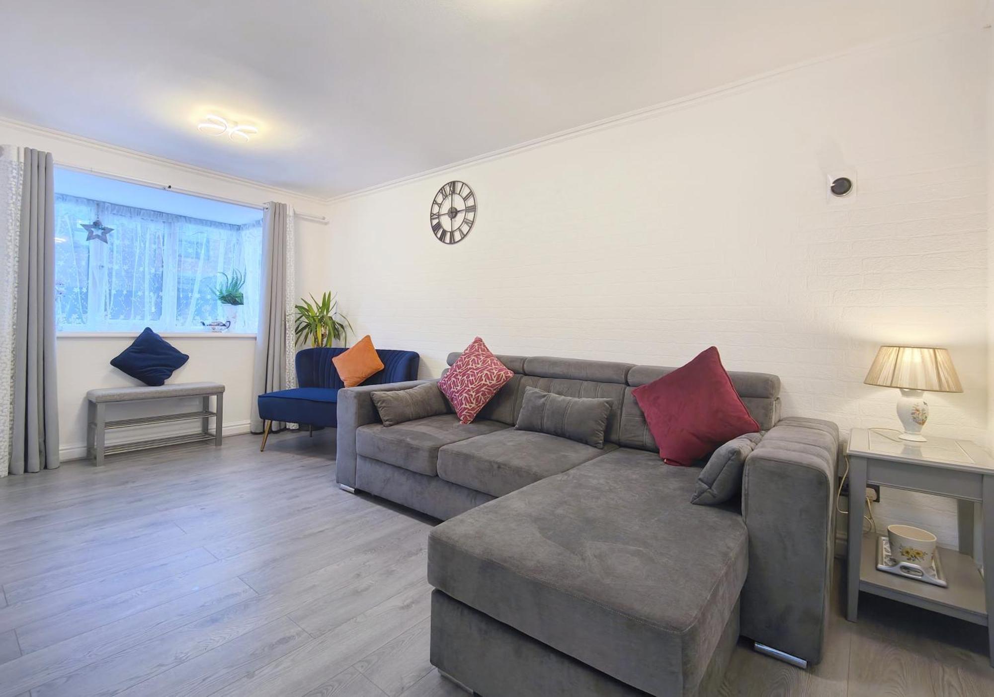 Regent House - With Free Parking 10 Minutes To Centre & Coop Live Arena Holiday home Manchester