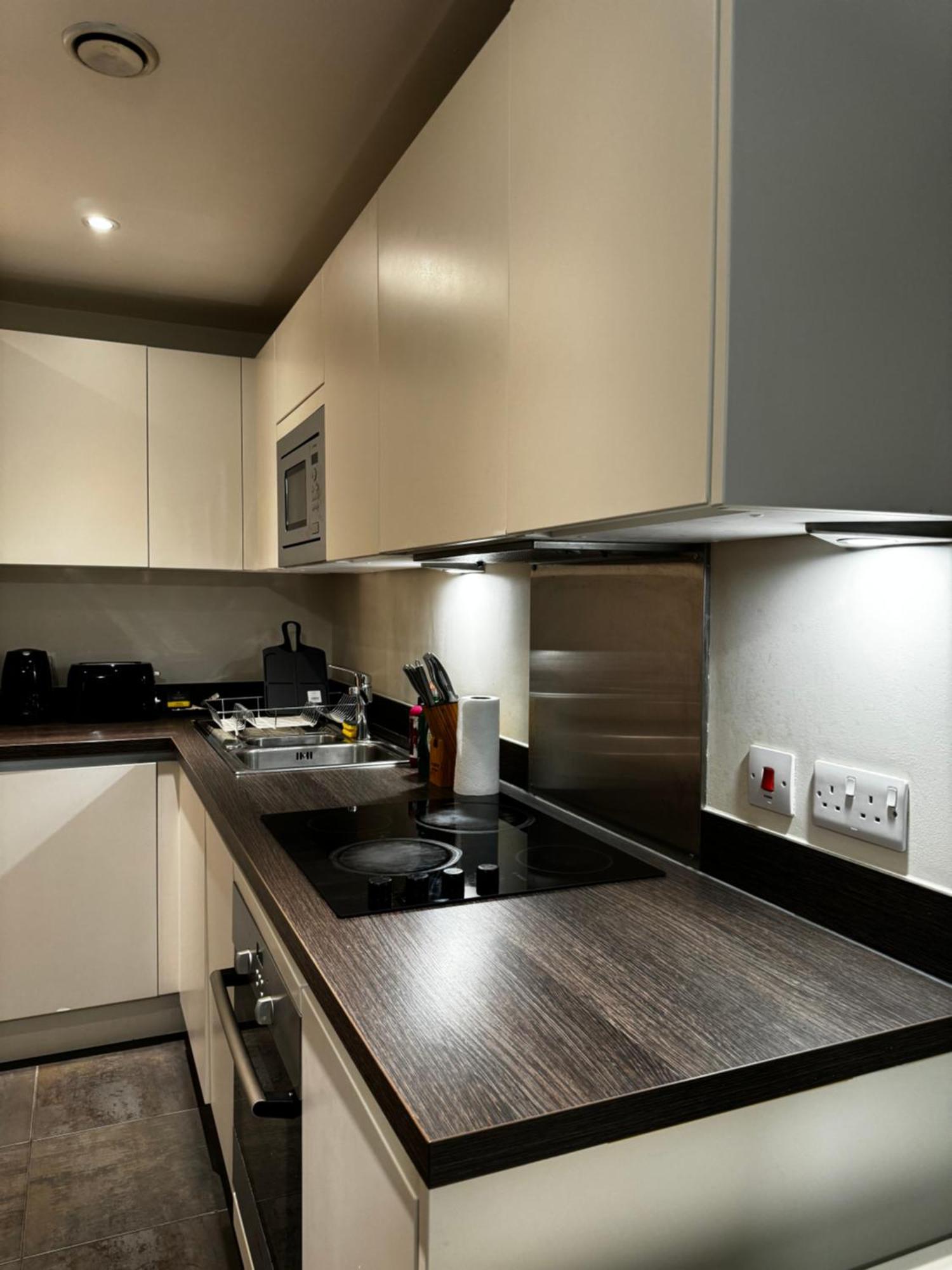 Apartment City *