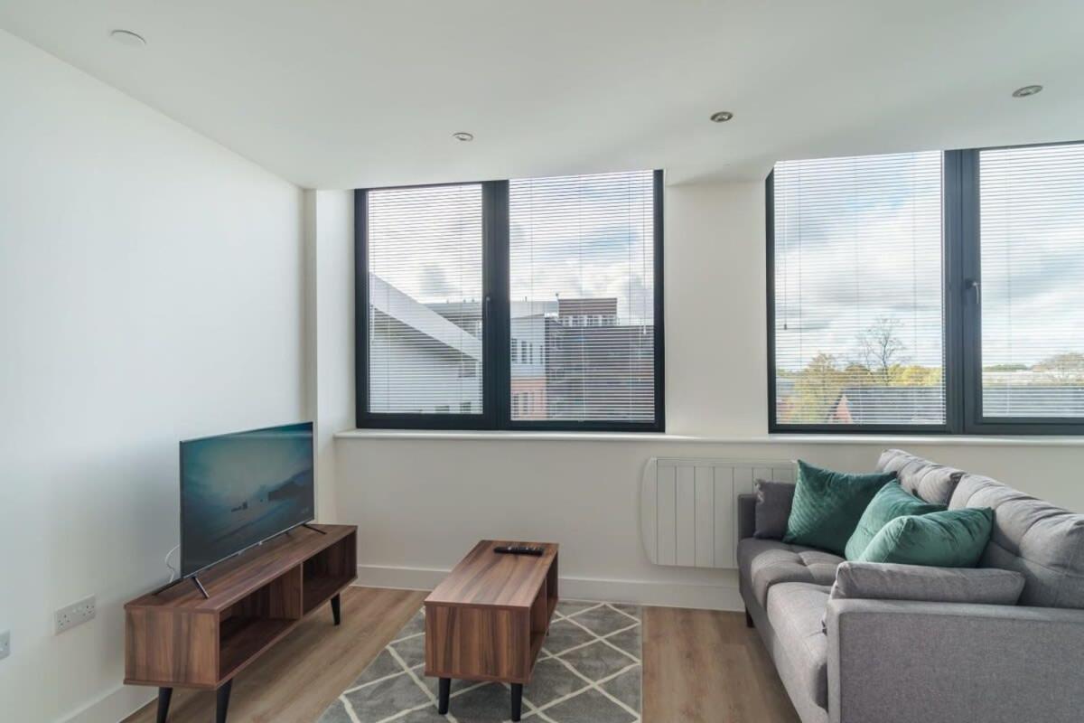 Zeni, Alexandra Rise Cool 1br Flat Manchester