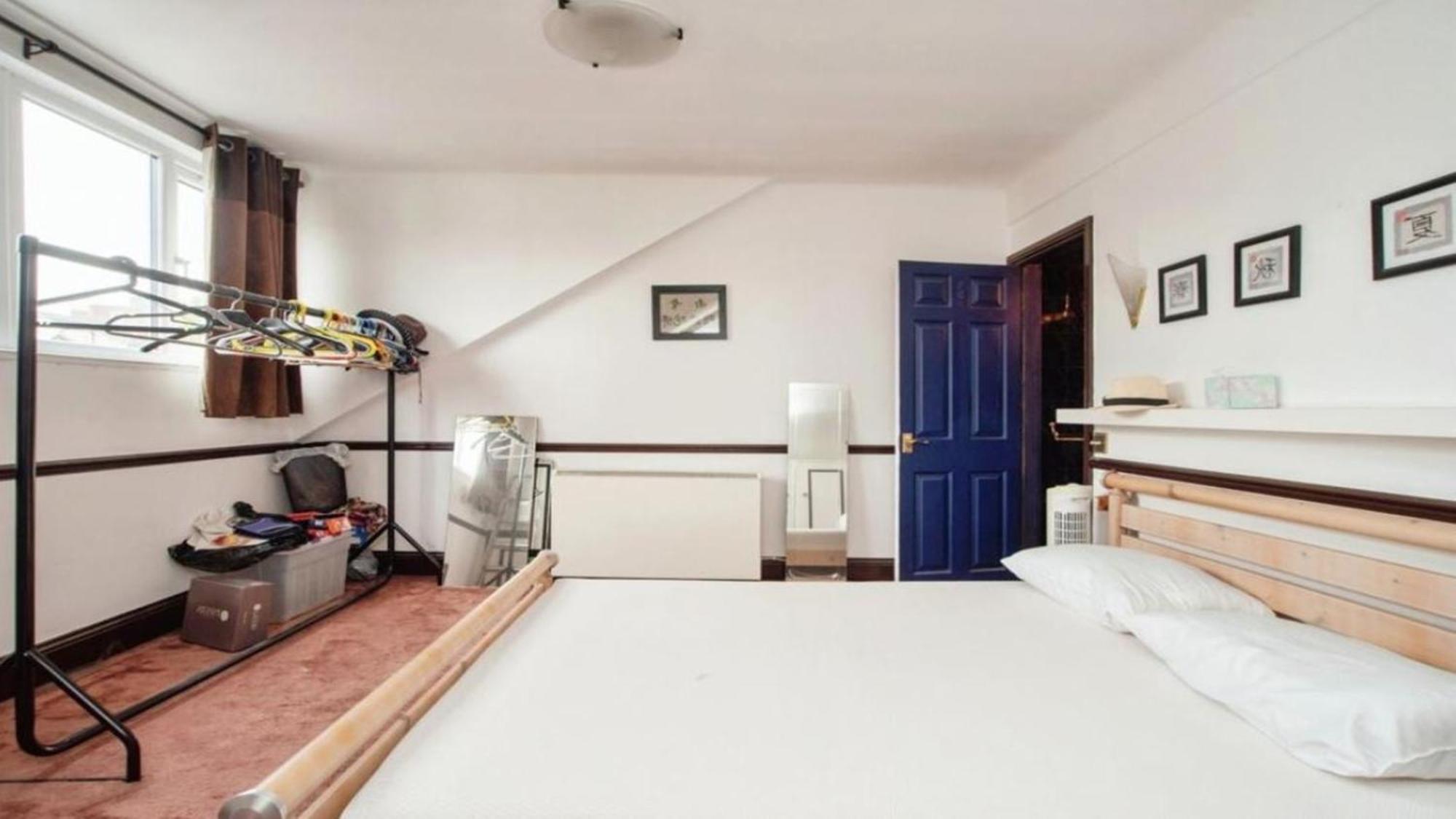 Bright 4 Beds