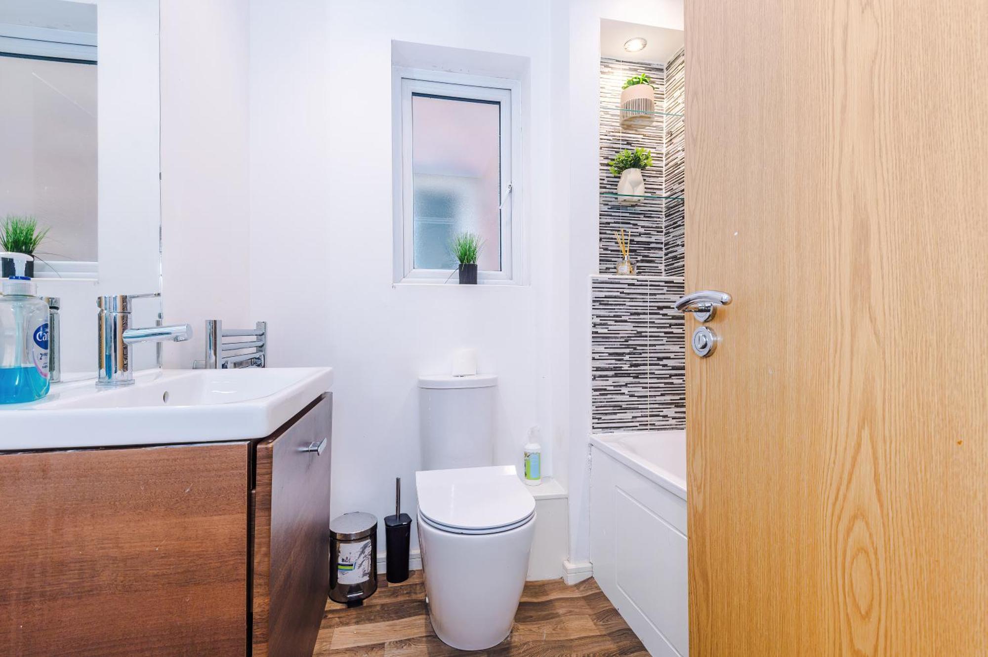 The Clover Townhouse Apartment *