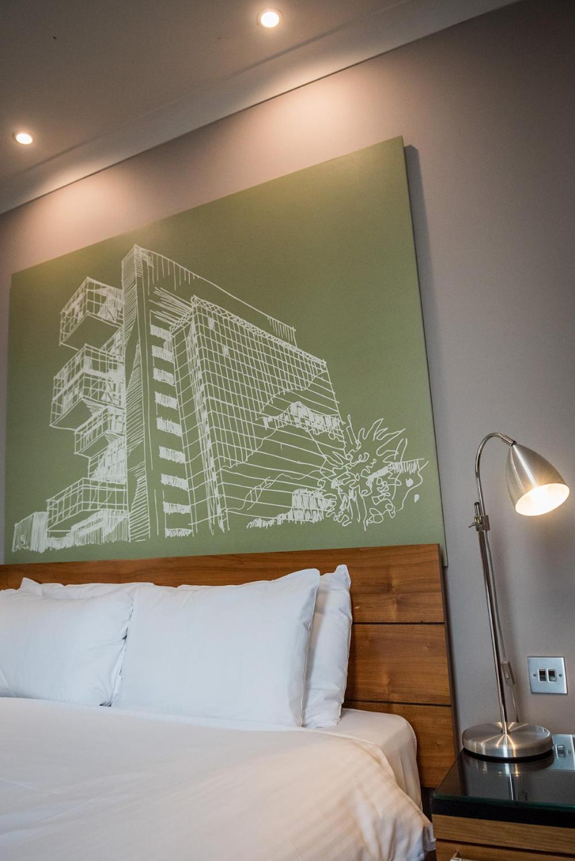 The Townhouse 4*