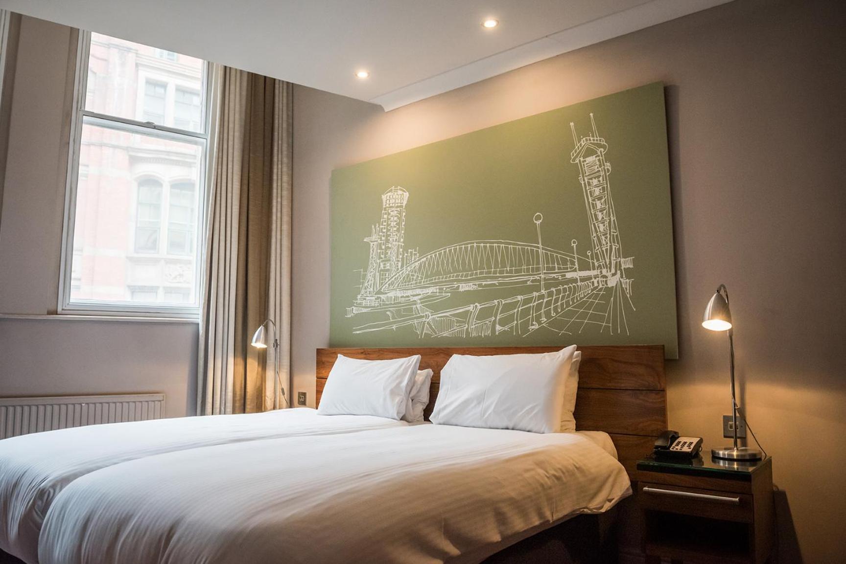 The Townhouse Hotel 4*