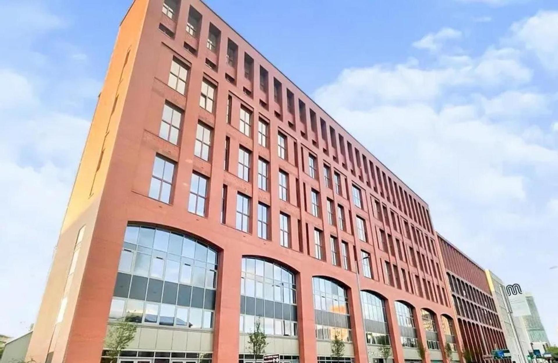 Apartment Central 2 Level - Balcony-Free Parking-Wi-Fi *