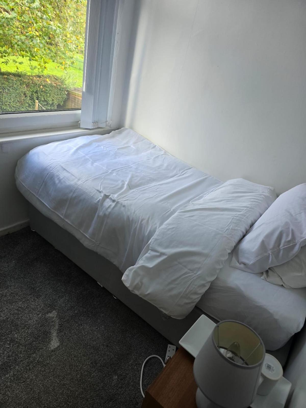 Guest house Poshval Manchester
