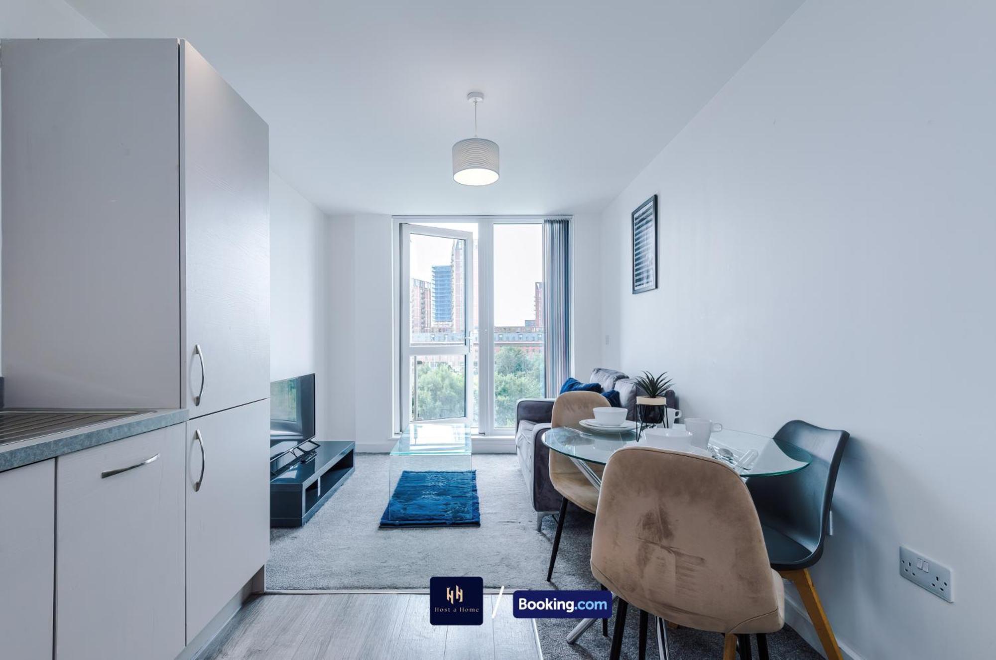 Apartment Modern 1 Bed With Balcony By Host A *