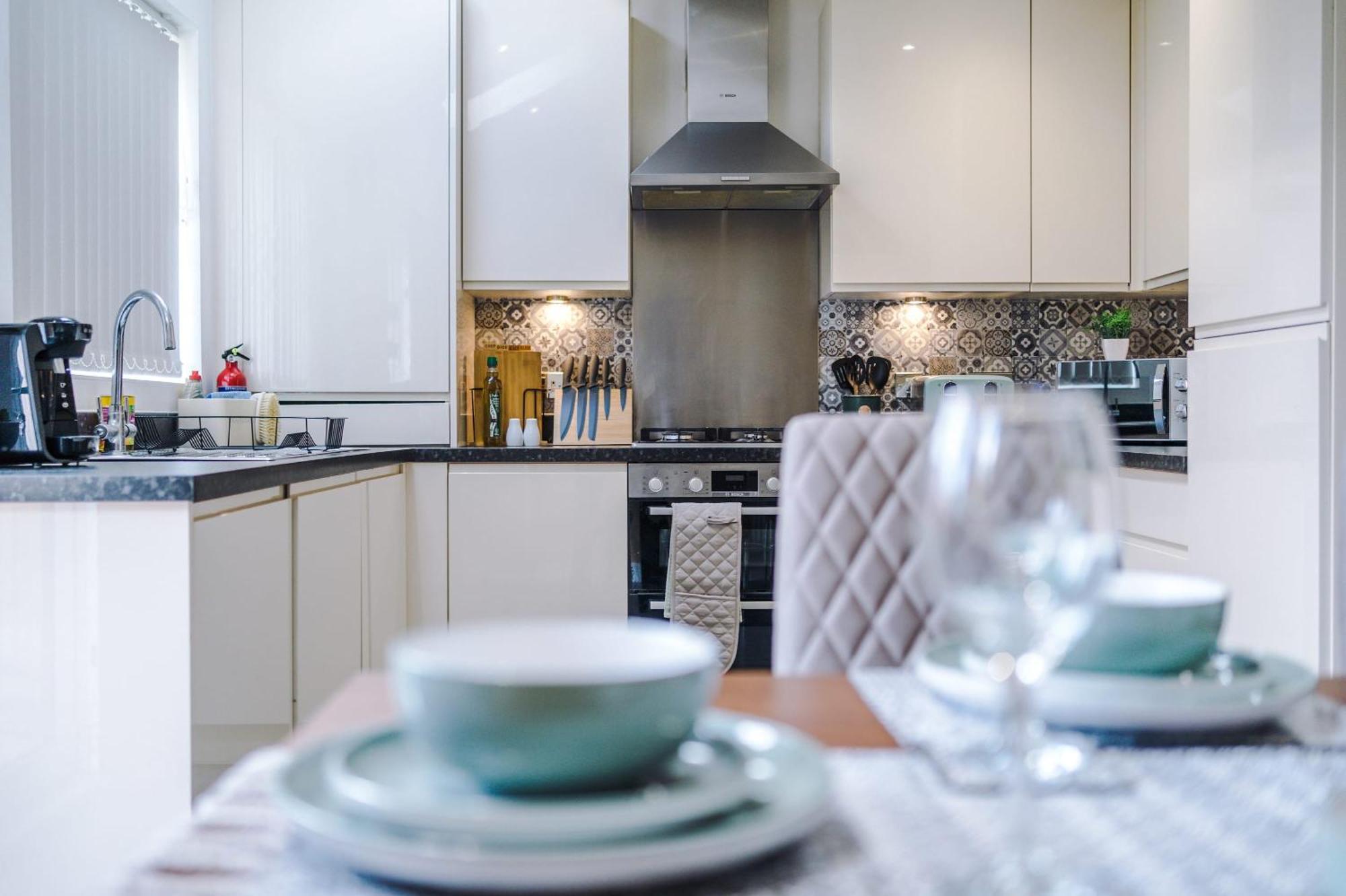 Holiday home R&r - Modern Townhouse Near Etihad & Centre