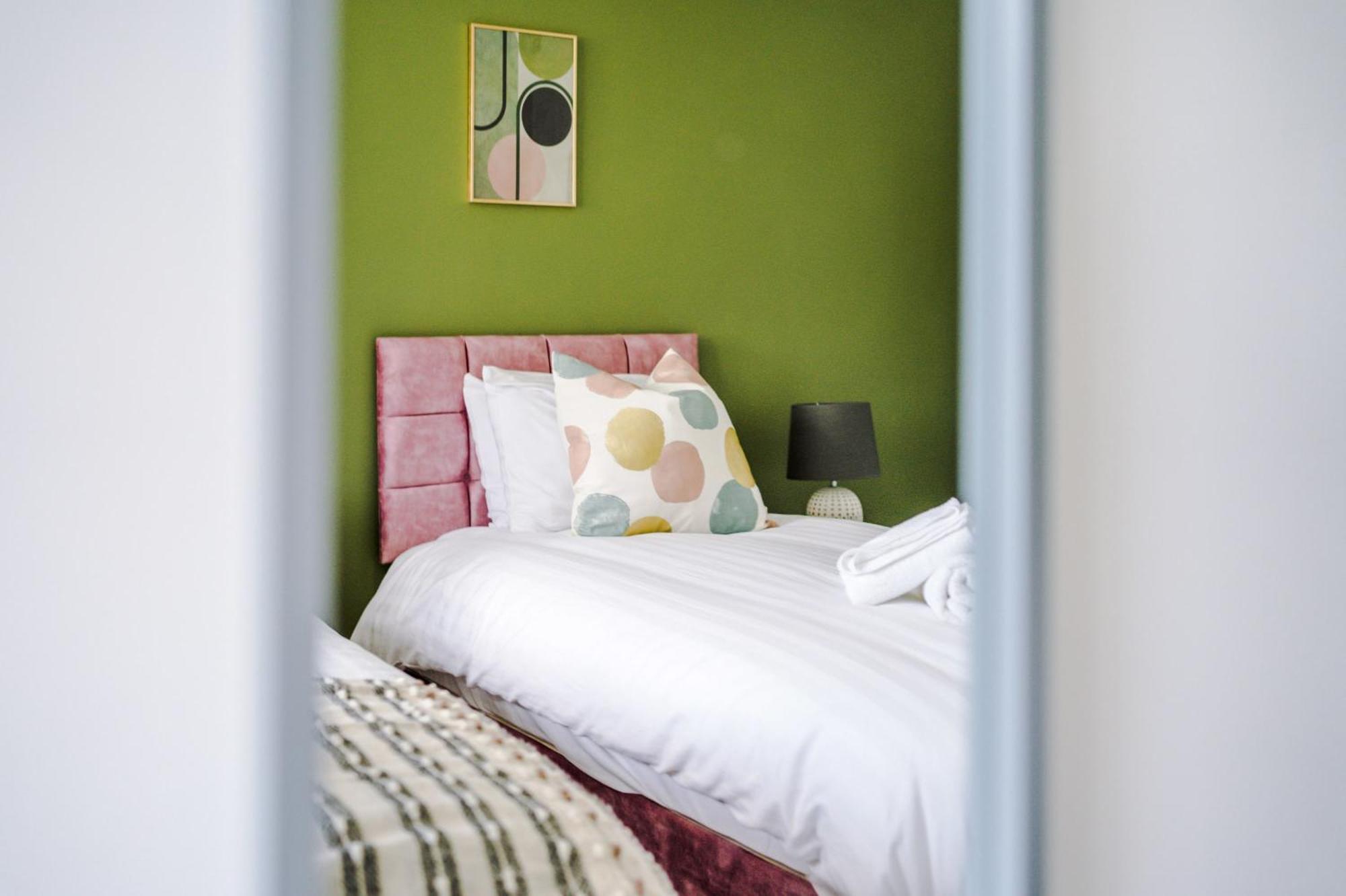 R&r - Modern Townhouse Near Etihad & Centre Holiday home *
