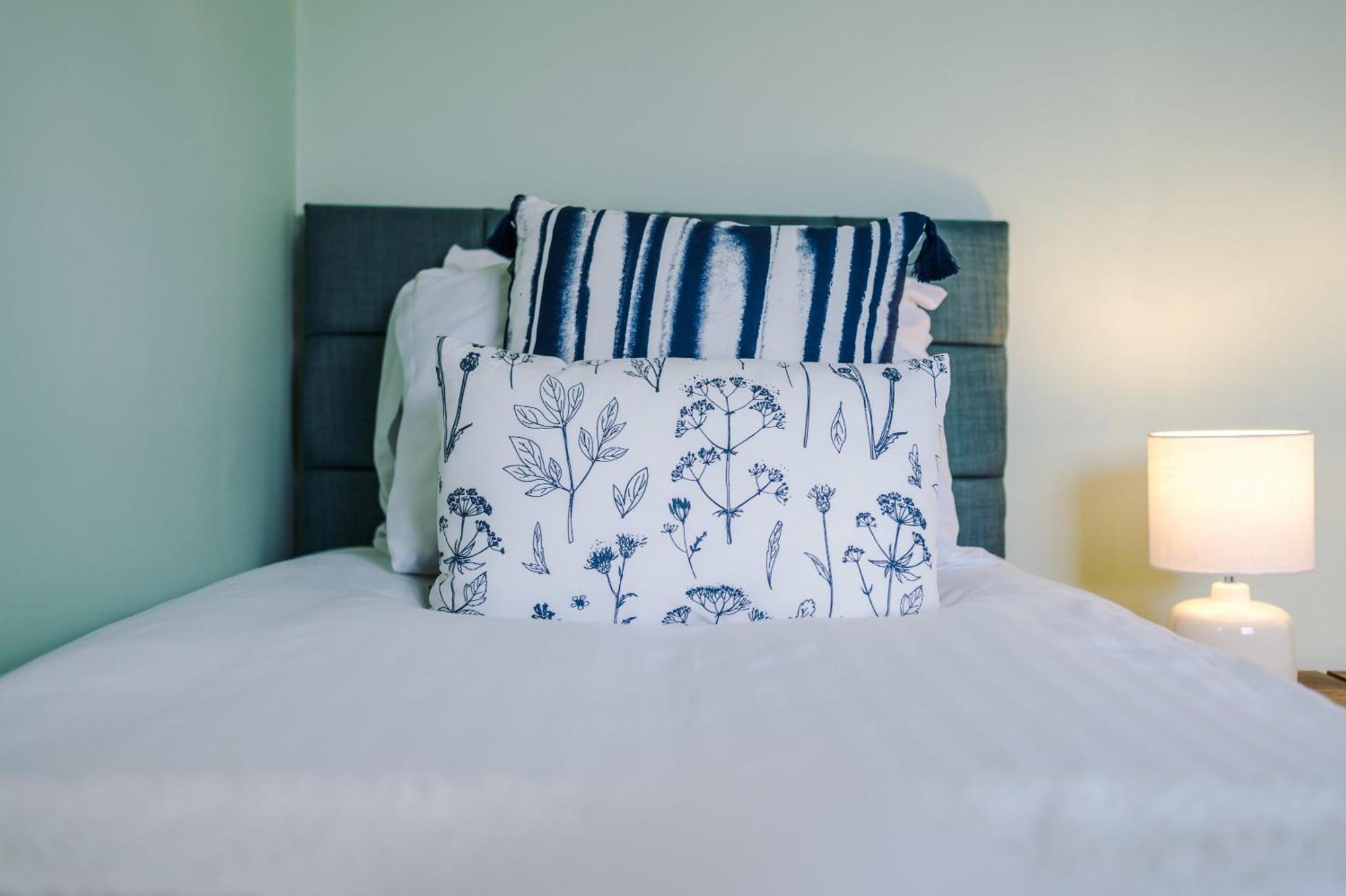 Holiday home R&r - Modern Townhouse Near Etihad & Centre