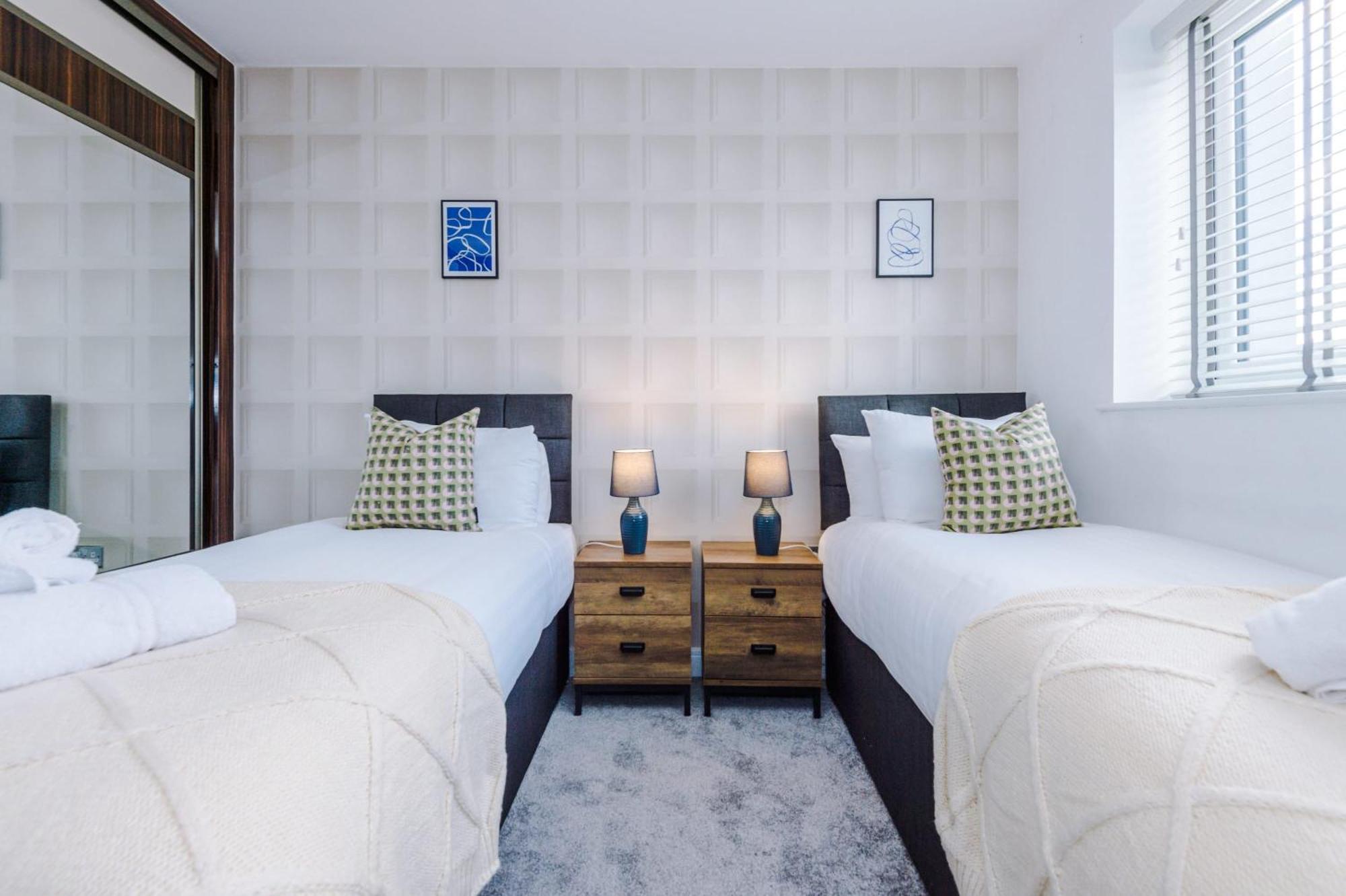 Holiday home R&r - Modern Townhouse Near Etihad & Centre